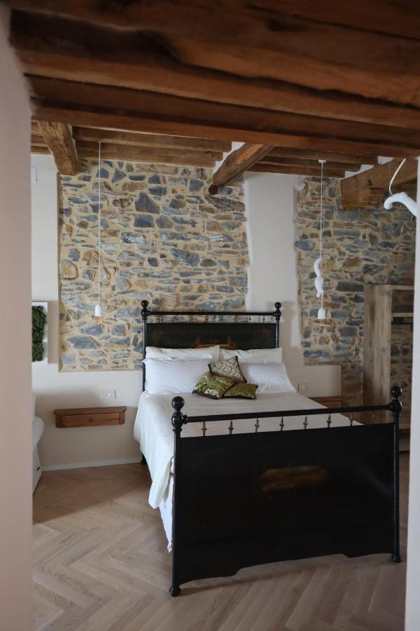 B&B La Taccola 카스텔누오보디발디세시나 외부 사진